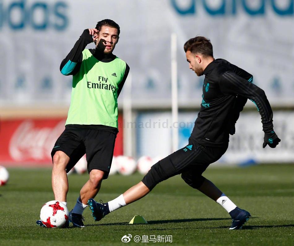 db真人网页版-冲刺阶段体能课后，洛杉矶快船调整名单备战国王杯，管理层满意，医务组通报恢复